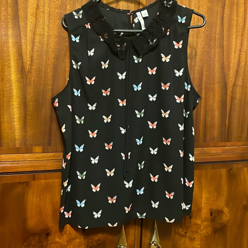 LC Lauren Conrad Juniors Butterfly Blouse Black Lace Collar Sleeveless Top L